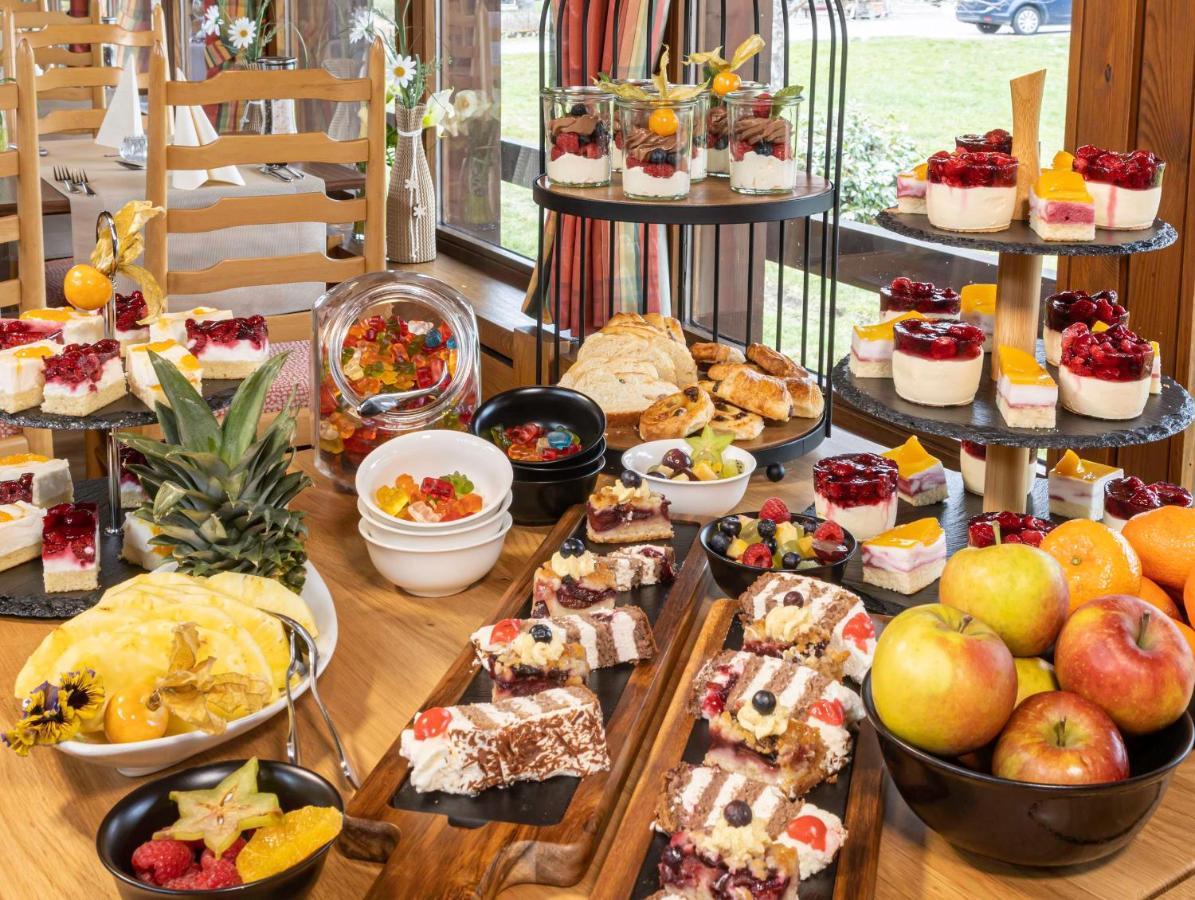 Wellnesshotel Sonnenhof & Sonnhalde Юлінген-Біркендорф Екстер'єр фото