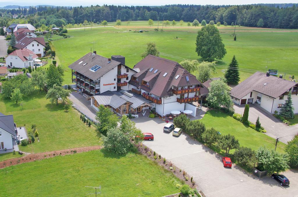 Wellnesshotel Sonnenhof & Sonnhalde Юлінген-Біркендорф Екстер'єр фото