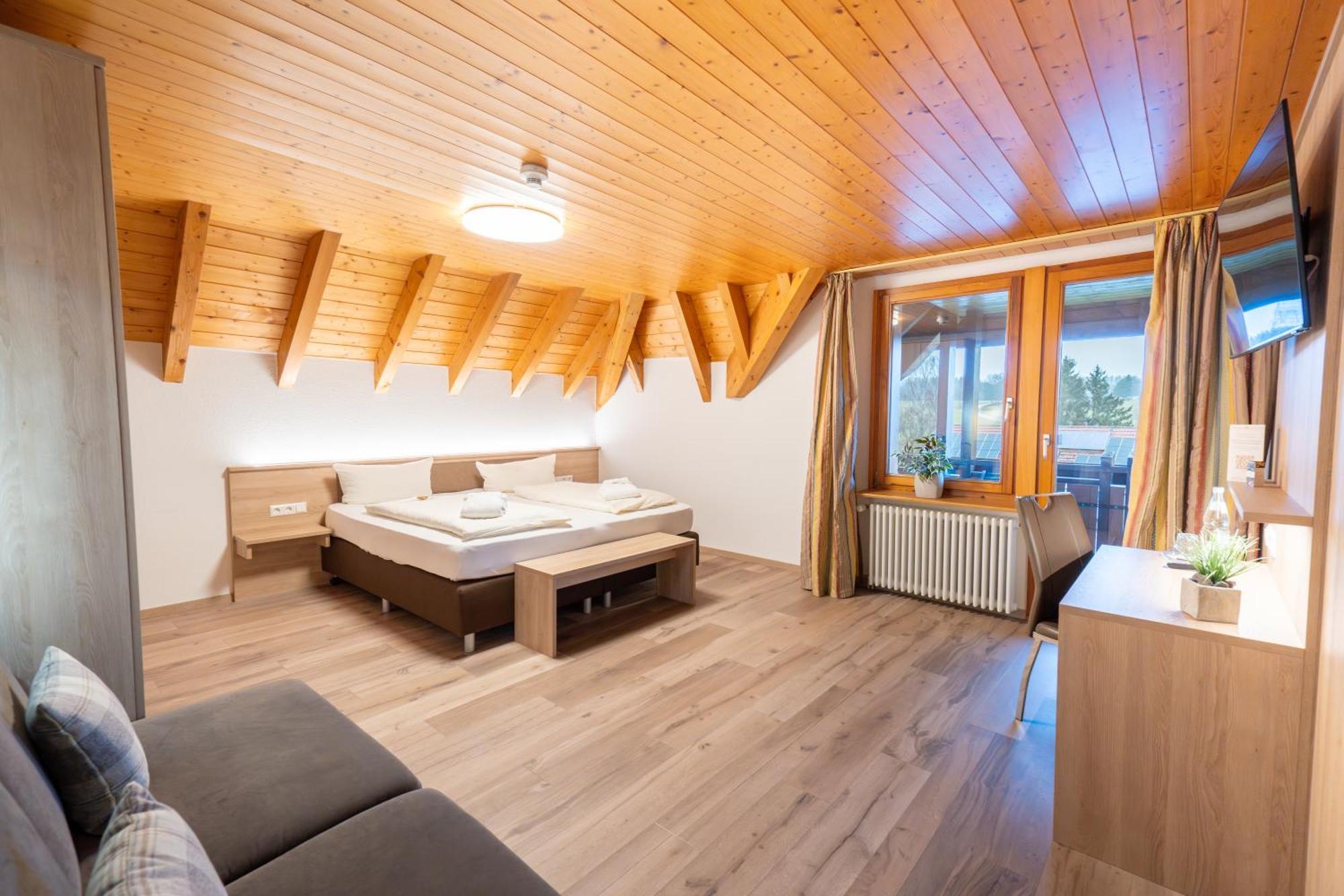 Wellnesshotel Sonnenhof & Sonnhalde Юлінген-Біркендорф Екстер'єр фото