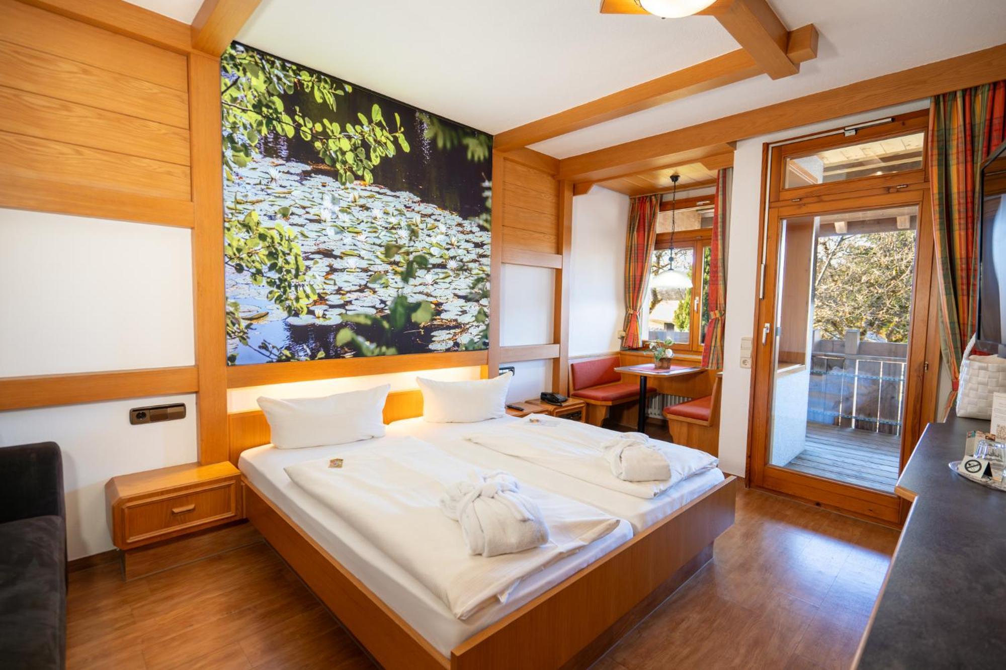 Wellnesshotel Sonnenhof & Sonnhalde Юлінген-Біркендорф Екстер'єр фото